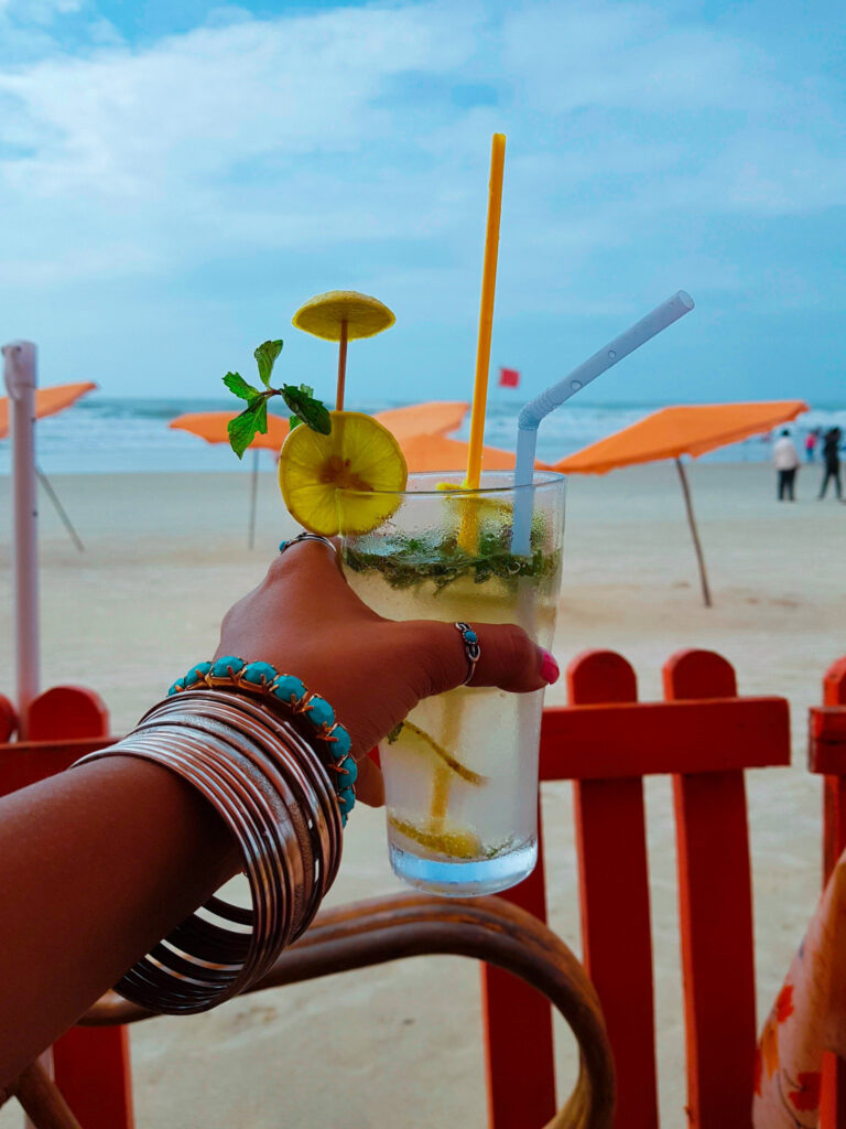 Palolem Beach - passportinotherhand.com